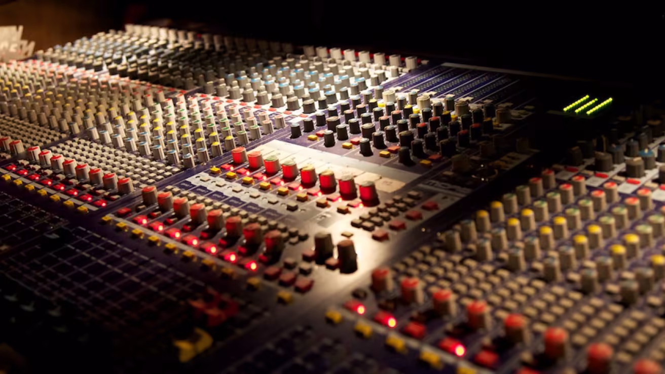 
<span>Tables de mixage</span>
